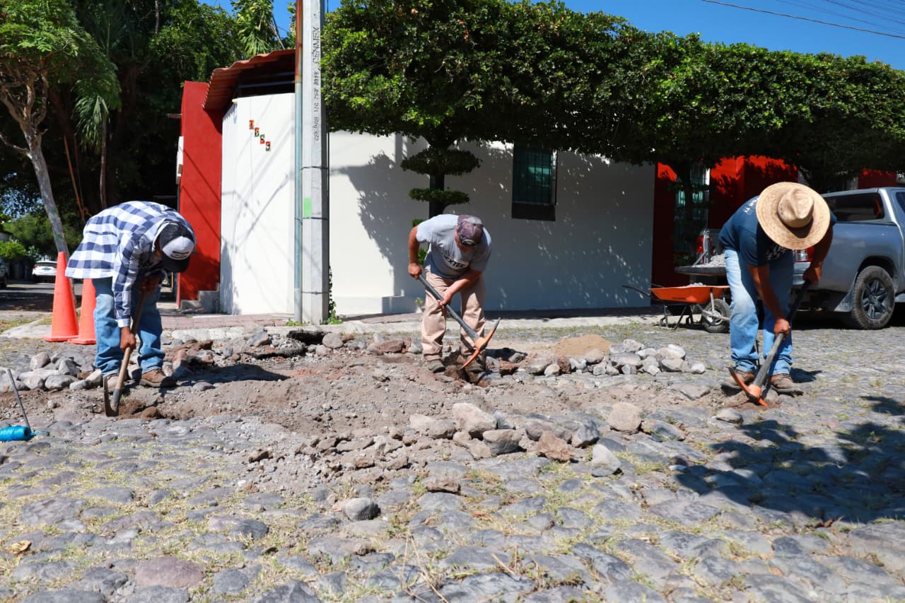 CONTINÚA MUNICIPIO CAPITALINO MANTENIMIENTO DE CALLES EN LA CIUDAD PARA ...