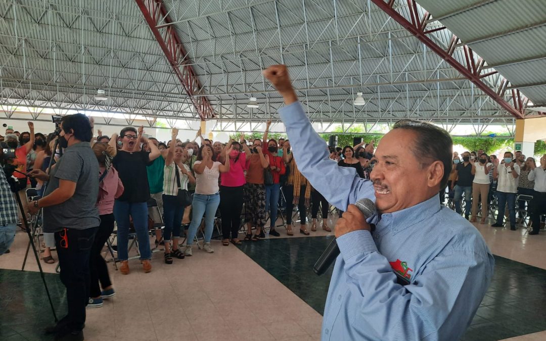 SE DESTAPA MARTÍN FLORES PARA CONTENDER POR LA DIRIGENCIA DEL STSGE