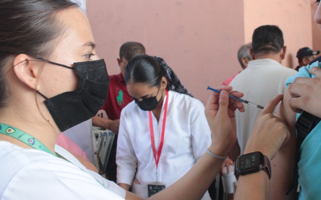 LLAMA SALUD A LOS COLIMENSES A VACUNARSE CONTRA EL COVID-19