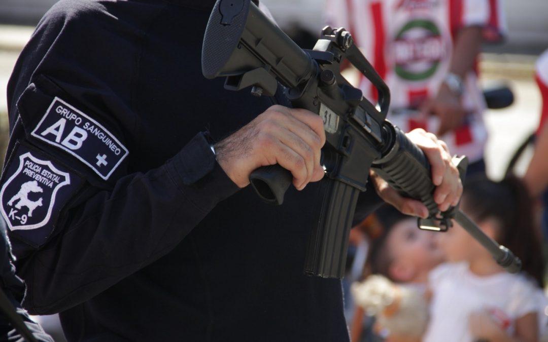 DETIENE A CUATRO PERSONAS POLICÍA ESTATAL DE COLIMA POR ROBO Y DELITOS CONTRA LA SALUD