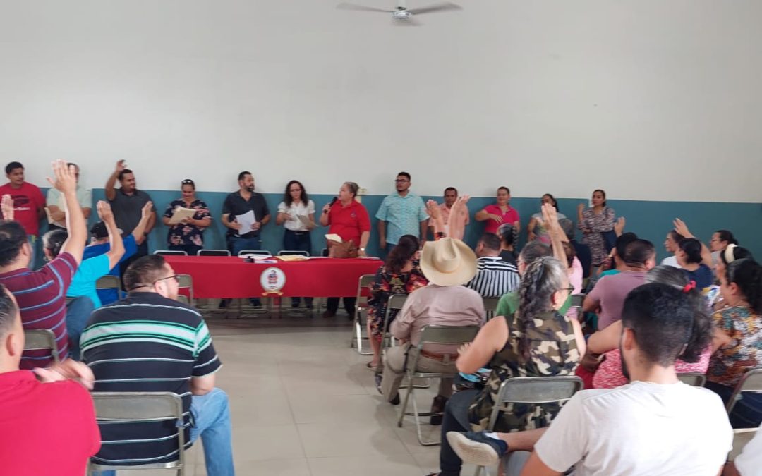SINDICALIZADOS DE COMALA REELIGEN A IRMA GONZÁLEZ COMO SECRETARIA GENERAL