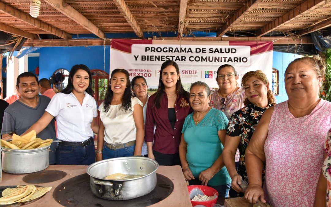 ROSI BAYARDO ENTREGÓ ESTUFAS ECOLÓGICAS EN PERIQUILLOS, ARMERÍA