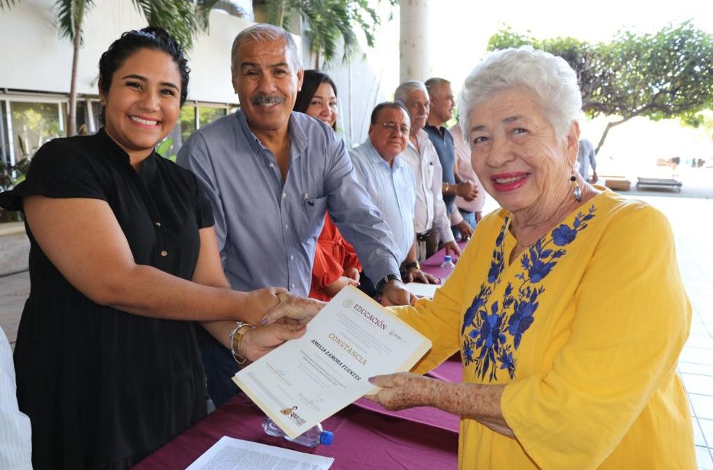 SECRETARÍA DE EDUCACIÓN ENTREGA CONSTANCIAS POR ESTRATEGIA DE REFORZAMIENTO DE APRENDIZAJES