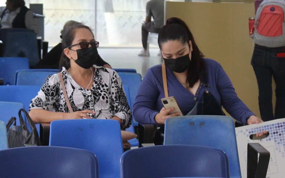 INFORMA SALUD QUE CEDE EL COVID-19, PERO MANTIENE PRESENCIA EN LA ENTIDAD