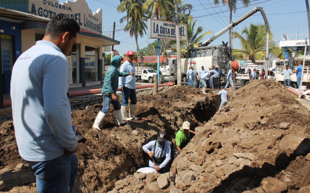 CIAPACOV SUSTITUYE 100 METROS DE RED DE DRENAJE EN LA COLONIA EL PORVENIR