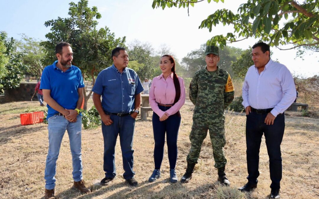 REALIZA AYUNTAMIENTO DE VILLA DE ÁLVAREZ BRIGADA DE LIMPIEZA EN LA COMARCA