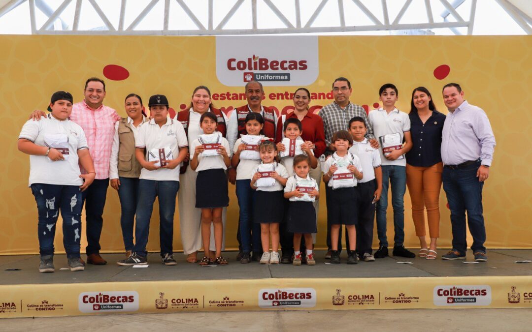INDIRA ENTREGÓ MÁS DE 400 UNIFORMES GRATUITOS A ESTUDIANTES DE ESCUELAS CONAFE DE ARMERÍA, TECOMÁN E IXTLAHUACÁN