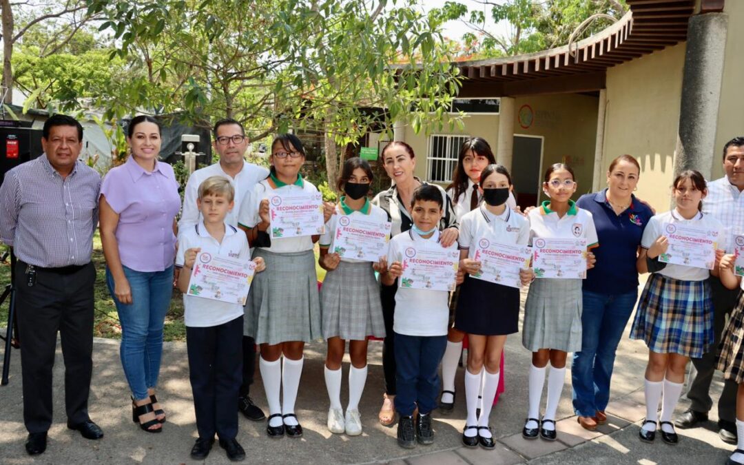 PREMIA TEY A GANADORES DEL CONCURSO DE CUENTO CONTRA EL TRABAJO INFANTIL