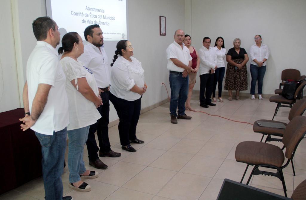 EDUCACIÓN COLIMA CAPACITA A SU PERSONAL SOBRE CÓDIGO DE ÉTICA