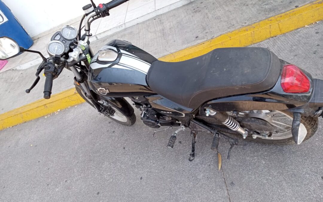 RECUPERAN EN VILLA DE ÁLVAREZ MOTOCICLETA ROBADA