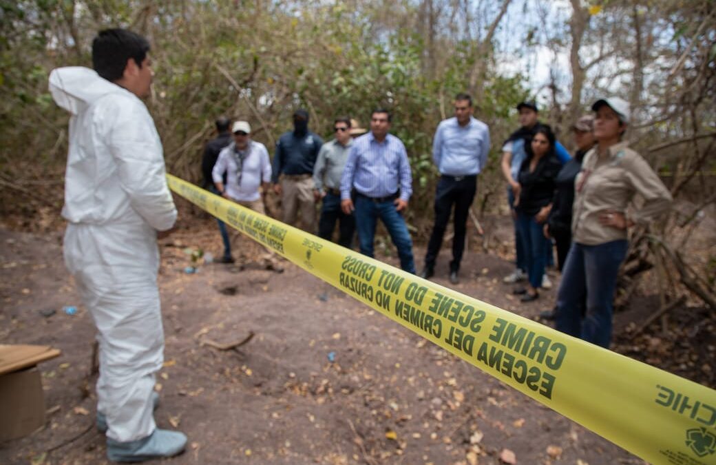 EN TECOMÁN, FGE CONCLUYE INTERVENCIÓN DONDE SE LOCALIZARON FOSAS CLANDESTINAS
