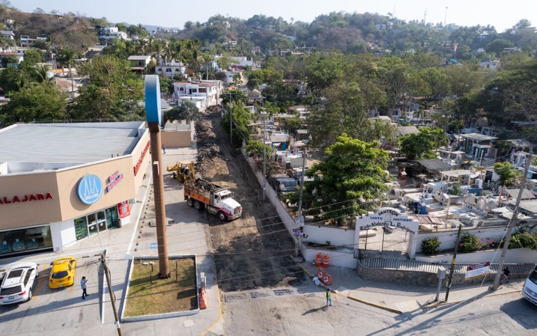 ARRANCA GRISELDA MARTÍNEZ, PAVIMENTACIÓN CON CONCRETO HIDRÁULICO EN CALLE DE SANTIAGO