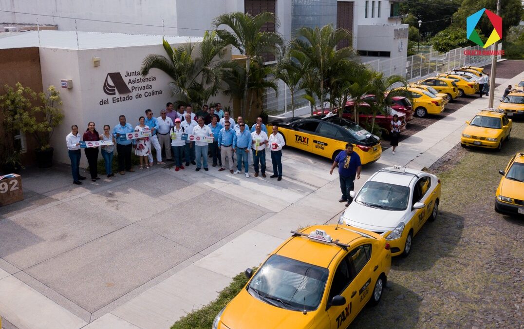 SE SUMAN TAXISTAS DE COLIMA A COLECTA DIAMANTE DE LA SOLIDARIDAD