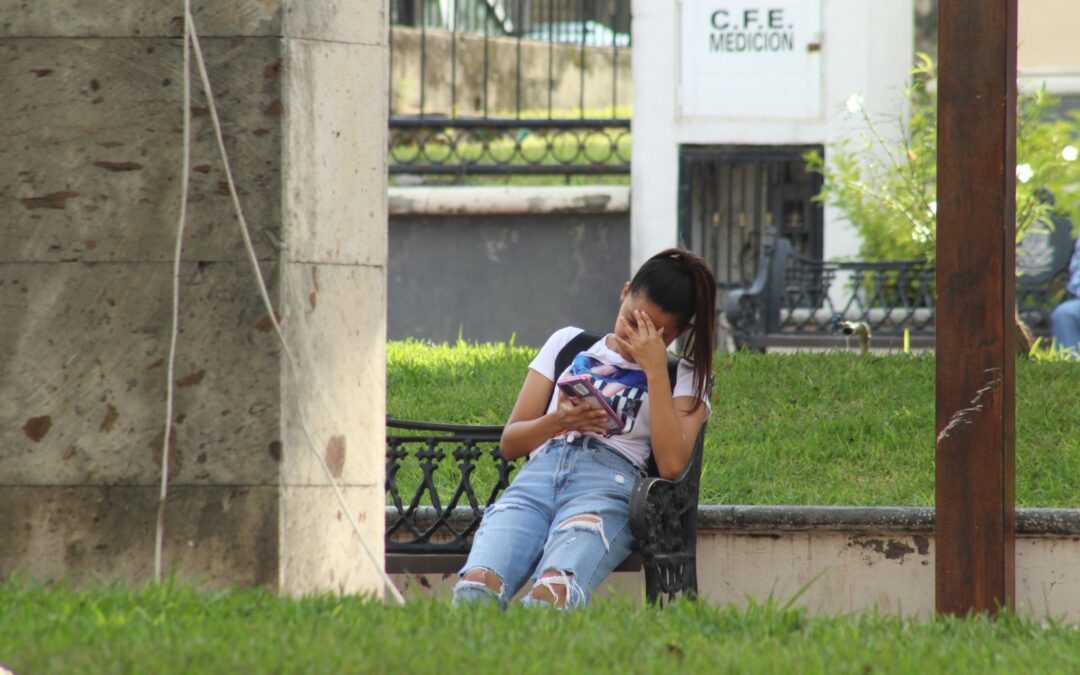 PIDE SALUD NO CONFUNDIR CONDUCTA AUTO-LESIVA CON COMPORTAMIENTO SUICIDA