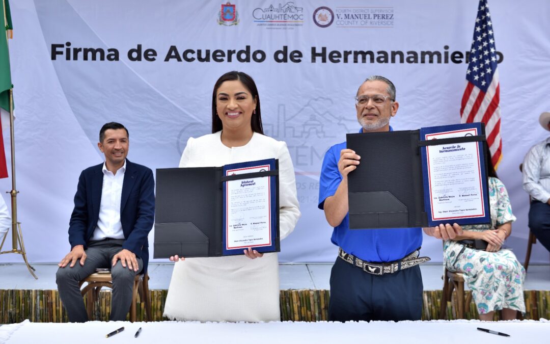 FIRMA CUAUHTEMOC ACUERDO DE HERMANAMIENTO CON RIVERSIDE
