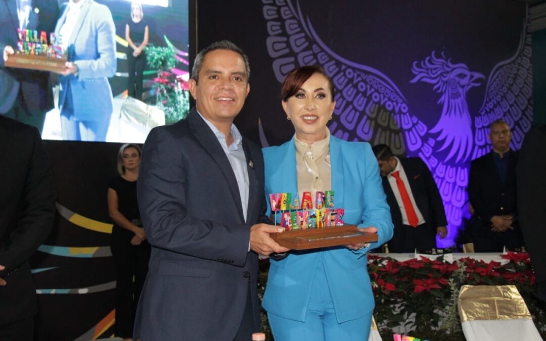 ASISTE RECTOR A SEGUNDO INFORME DE LABORES DE TEY GUTIÉRREZ