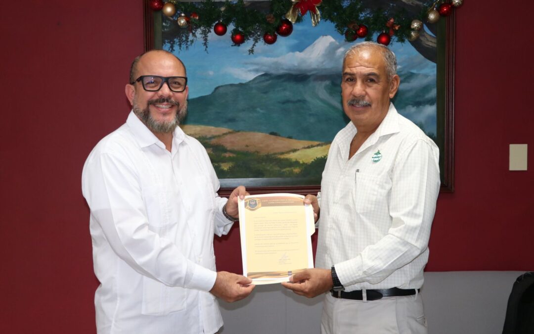 DIRECTOR DE LA BANDA SINFÓNICA DE COLIMA EN EVENTO INTERNACIONAL EN ARGENTINA