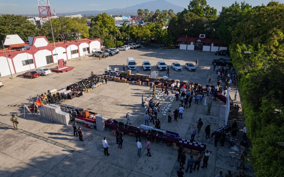 INSTITUCIONES DE SEGURIDAD EN COLIMA Y FISCALÍA DEL ESTADO RECIBEN EQUIPAMIENTO Y BIENES, POR MÁS DE 90 MDP