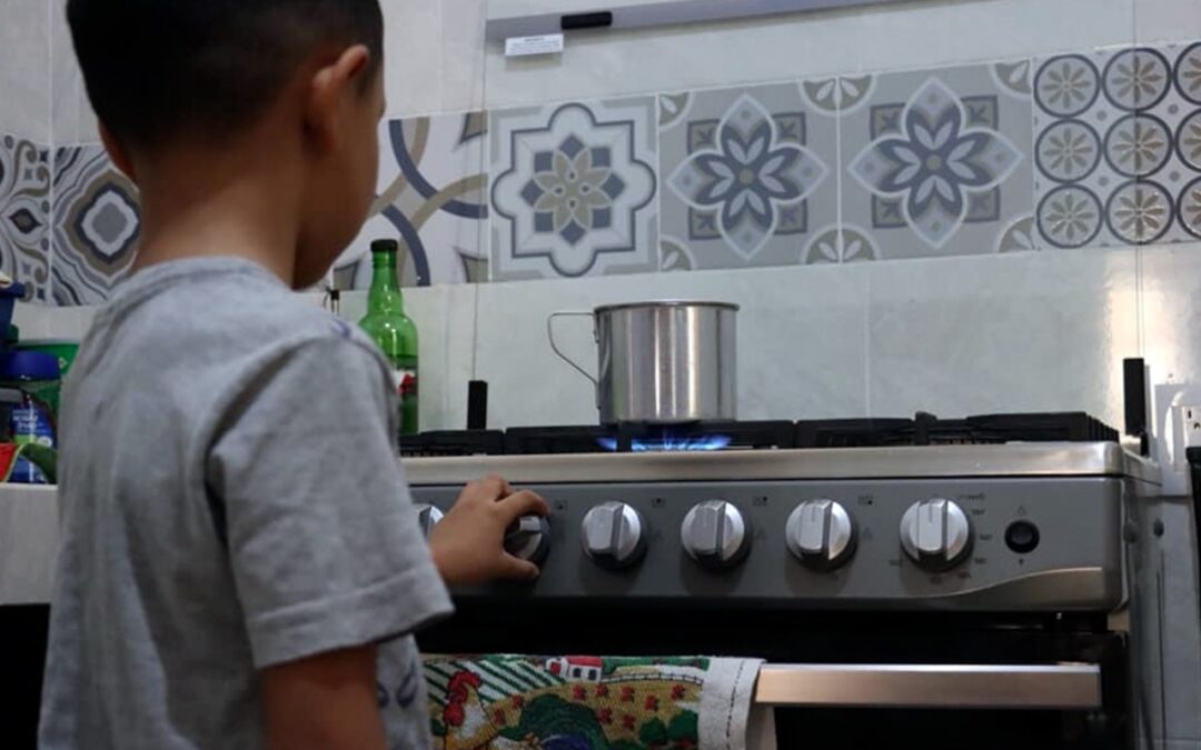 LLAMA SALUD A EXTREMAR CUIDADOS PARA EVITAR QUEMADURAS DE NIAÑS Y NIÑOS