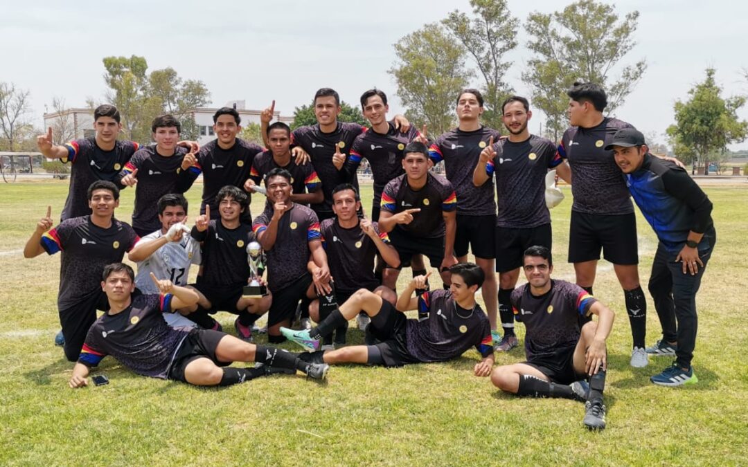 JAGUARES DEL TEC DE COLIMA AL NACIONAL DE DEPORTIVO DE FUTBOL Y TOCHITO