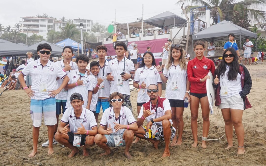 ARRANCA CON ÉXITO EL SURFING DE NACIONALES CONADE 2024, EN MANZANILLO