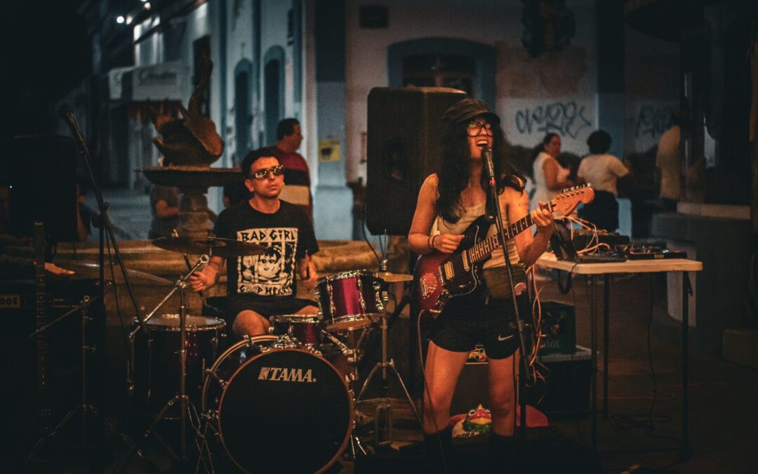 «COLIMA UNDERGROUND: REPORTAJE DE LA ESCENA INDEPENDIENTE EN COLIMA»