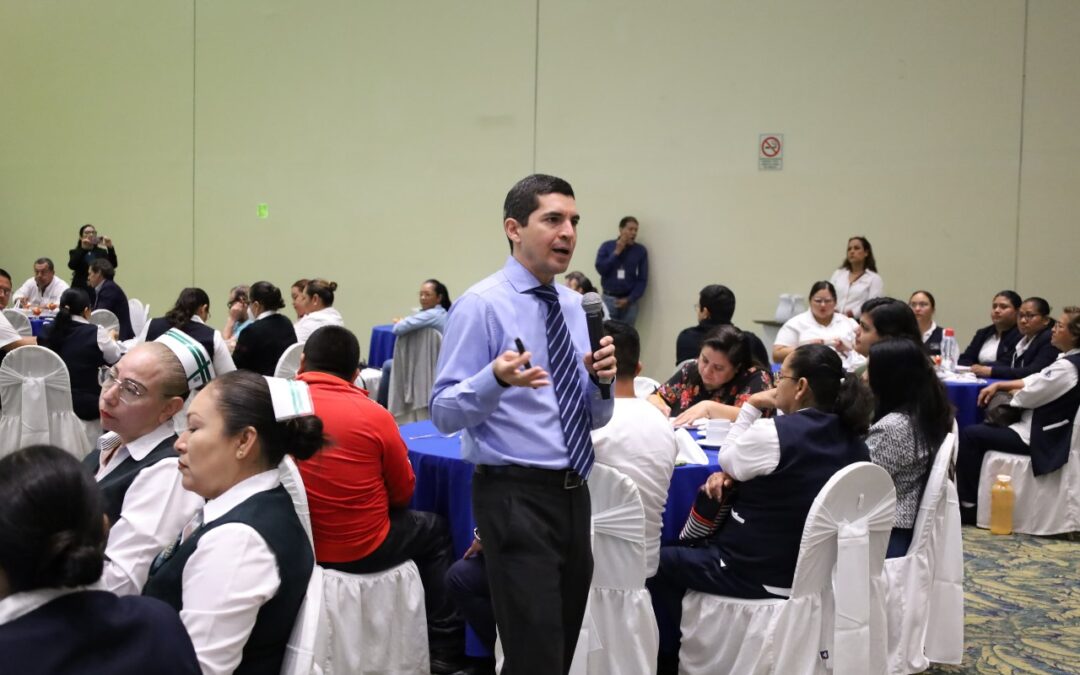 SECTOR SALUD DE COLIMA REFUERZA CONOCIMIENTOS EN VACUNACIÓN UNIVERSAL