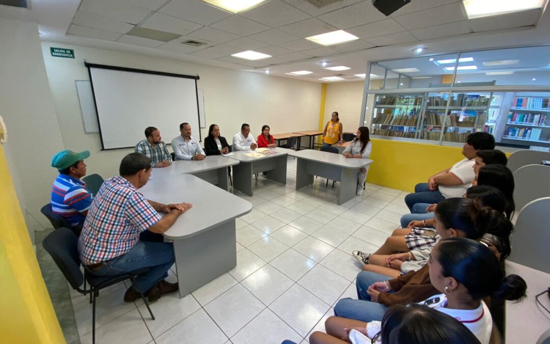 CONTINÚA UDEC APOYANDO LA ALFABETIZACIÓN DE ADULTOS EN EL ESTADO