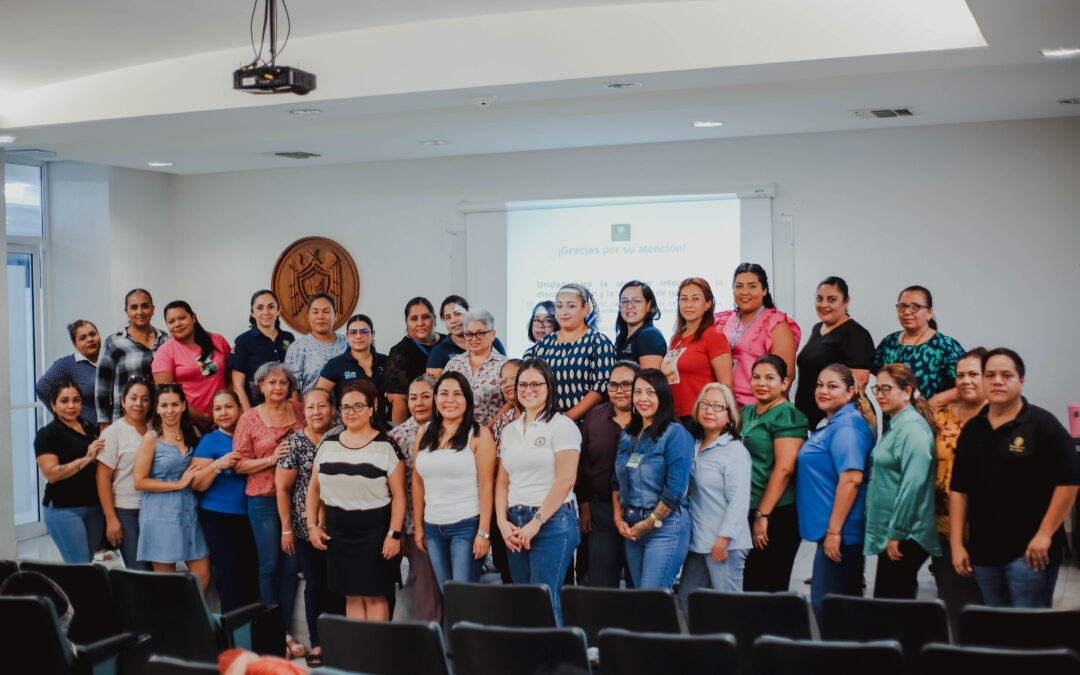 CAPACITA UDEC EN VIOLENCIA DE GÉNERO A PERSONAL SECRETARIAL, EN MANZANILLO