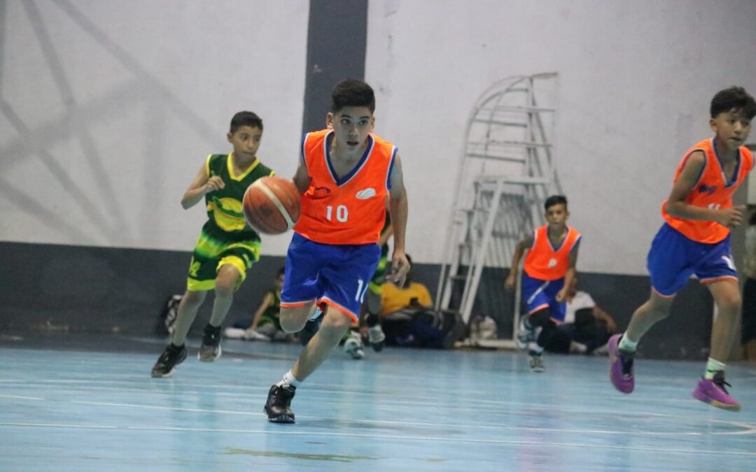 INCODE Y ESCUELAS UNIDAS POR EL BASQUETBOL REALIZARÁN EL TERCER ‘CARNAVAL DE CAMPEONES’