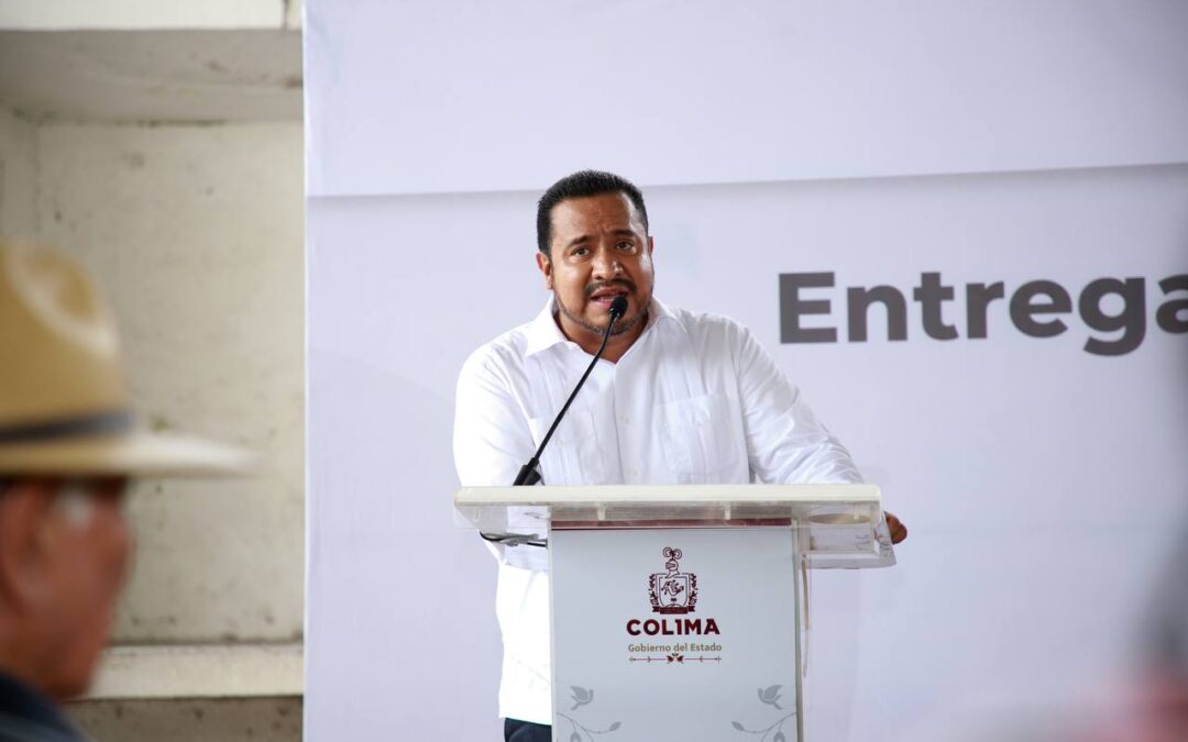 GOBERNADORA INDIRA VIZCAÍNO ENCABEZÓ ENTREGA DE SILLAS DE RUEDAS Y APARATOS ORTOPÉDICOS EN ARMERÍA