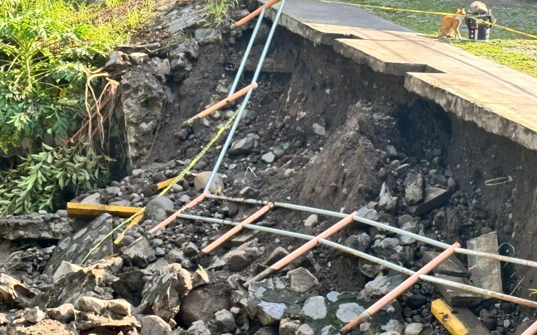 SIN RESPUESTA MARGARITA MORENO PARA ATENDER MURO DE CONTENCIÓN QUE SE DERRUMBÓ