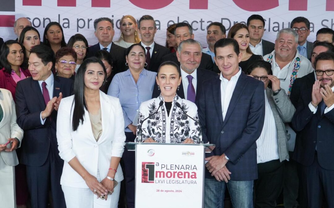 CLAUDIA SHEINBAUM CELEBRA BANCADA HISTÓRICA DE MORENA CON 66 SENADORES Y SENADORAS