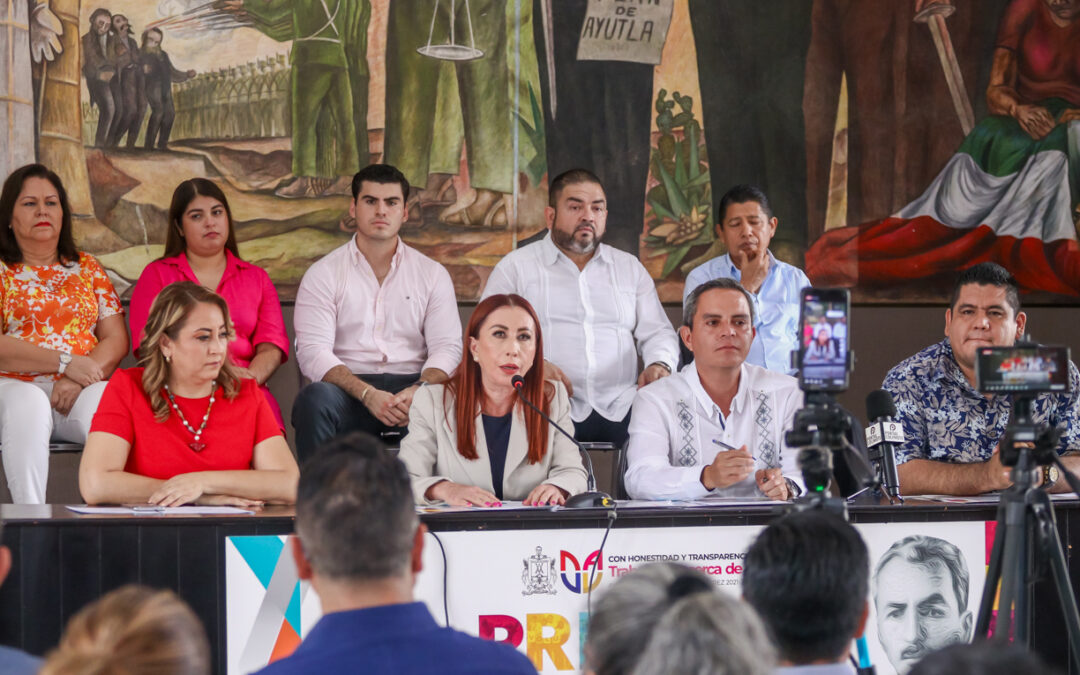 LANZAN PRESEA AL MÉRITO CÍVICO “GRAL. PEDRO TORRES ORTIZ”