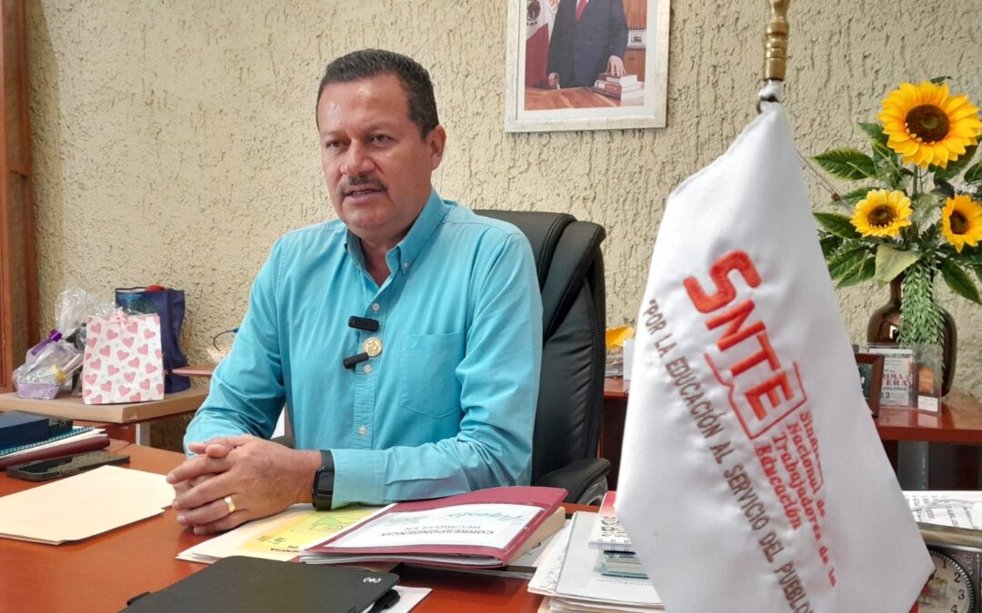 Paga gobierno del estado retroactivo a trabajadores del SNTE 39