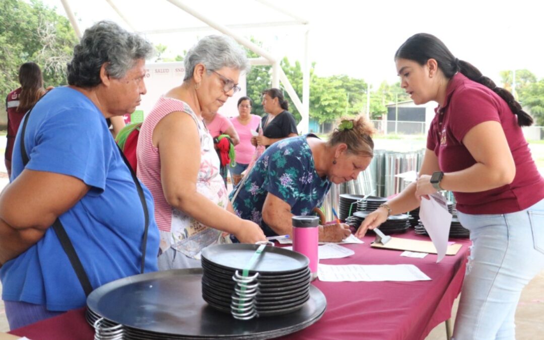 DIF ESTATAL COLIMA IMPULSA PROYECTO DE ESTUFAS ECOLÓGICAS Y CAPTACIÓN DE AGUA DE LLUVIA EN ARMERÍA
