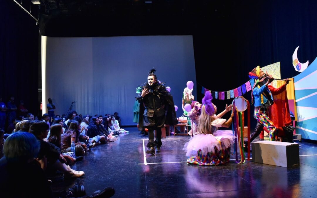 CULTURA COLIMA CLAUSURA LA PREMIACIÓN A PROYECTOS DE PRODUCCIÓN ESCÉNICA 2024