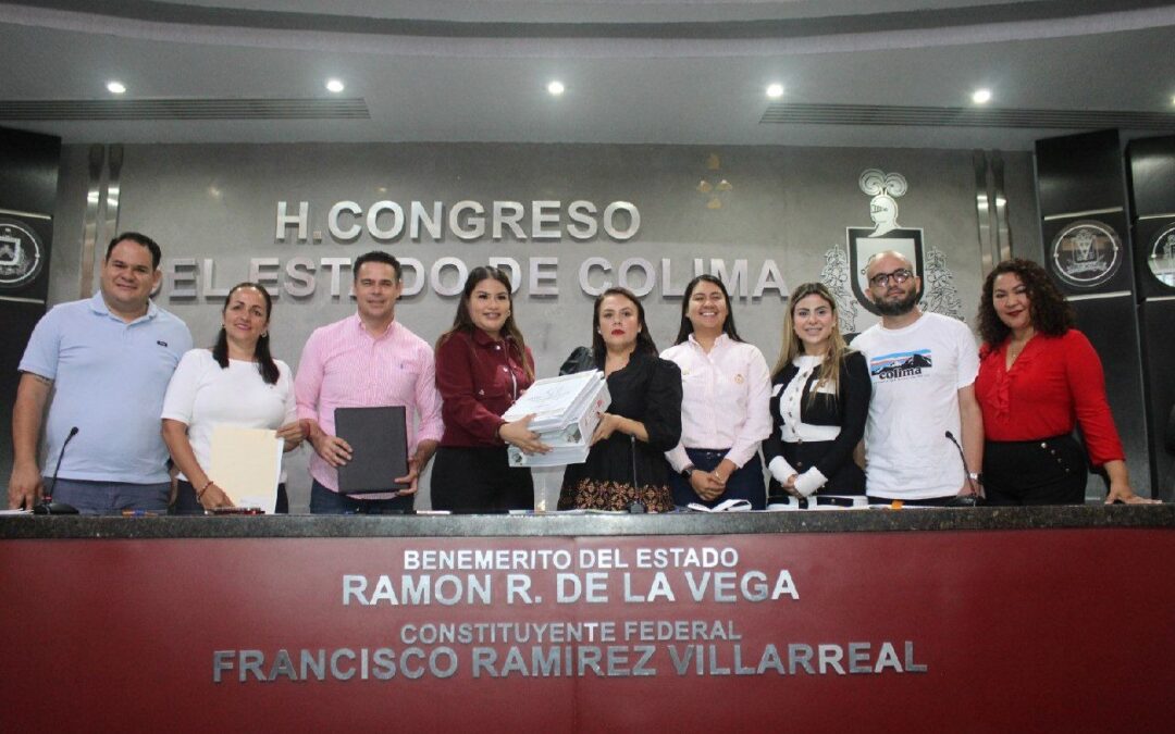 ELIGEN MESA DIRECTIVA PROVISIONAL PARA SESIÓN SOLEMNE DE INSTALACIÓN DE LA LXI LEGISLATURA