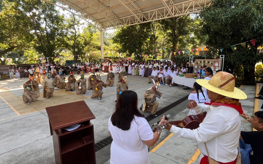 VOCES ANCESTRALES COBRAN VIDA EN EL BACHILLERATO 32 DE SUCHITLÁN