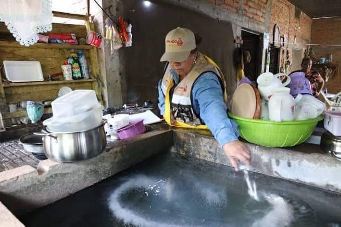 SALUD COLIMA SIGUE EL CONTROL LARVARIO PARA EVITAR CRIADEROS DEL MOSCO DEL DENGUE