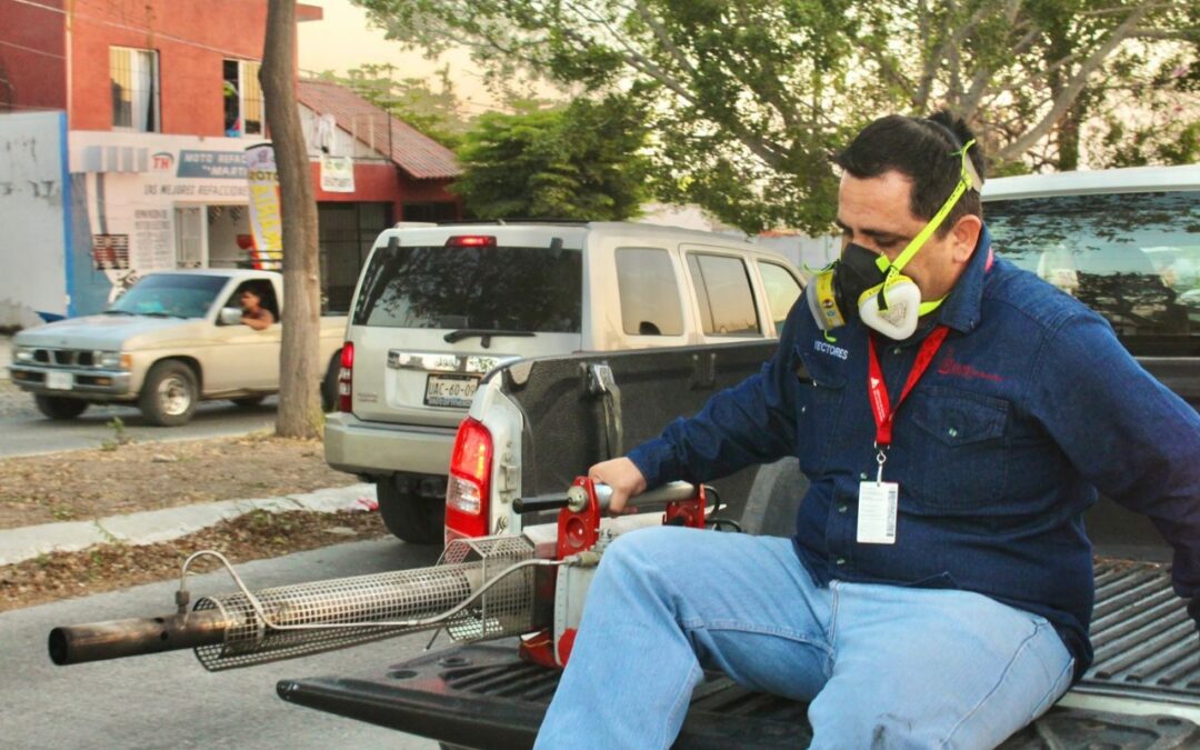 ESTE LUNES Y MARTES, SALUD COLIMA FUMIGA EN CASI CIEN COLONIAS Y LOCALIDADES DE 5 MUNICIPIOS