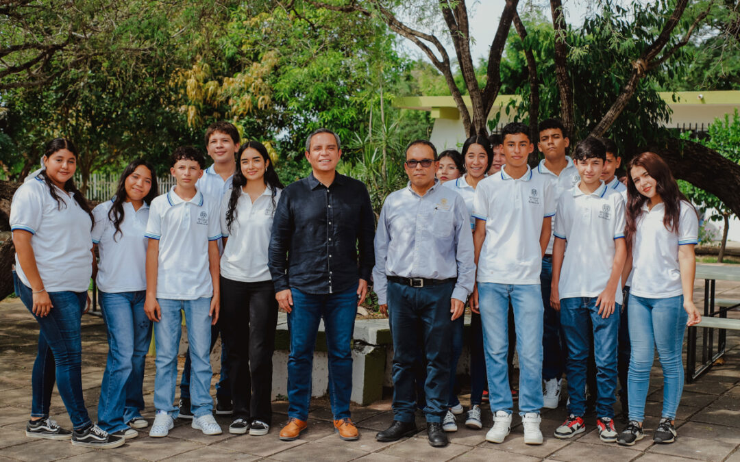 SOBRESALE BACHILLERATO 28 EN AUMENTO DE SU MATRÍCULA Y EN VÍNCULOS CON LA COMUNIDAD
