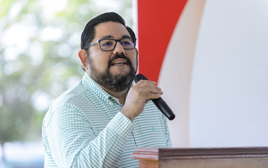 EDUCACIÓN ES RESPONSABILIDAD Y COMPROMISO SOCIAL COMPARTIDO: JOEL NINO