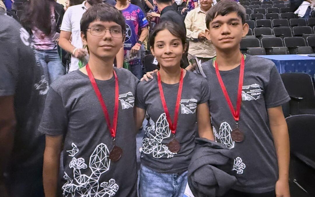 LOGRAN ESTUDIANTES DE LA UDEC BRONCE EN OLIMPIADA DE MATEMÁTICAS