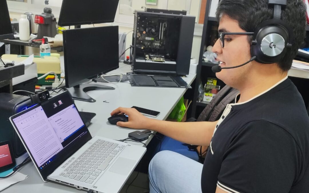 ESTUDIANTES DE LA UDEC PRESENTAN INVESTIGACIÓN INNOVADORA EN CONGRESO INTERNACIONAL