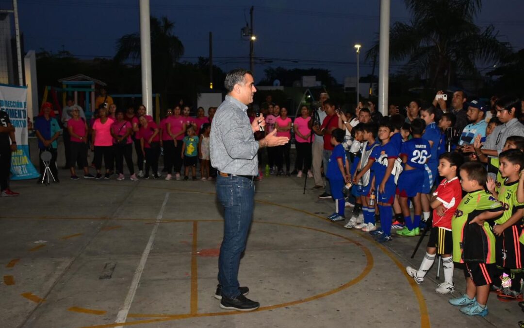 PARA UN MUNICIPIO SALUDABLE RIULT RIVERA ARRANCA EL PROGRAMA “MOVIENDO A COLIMA POR TI”