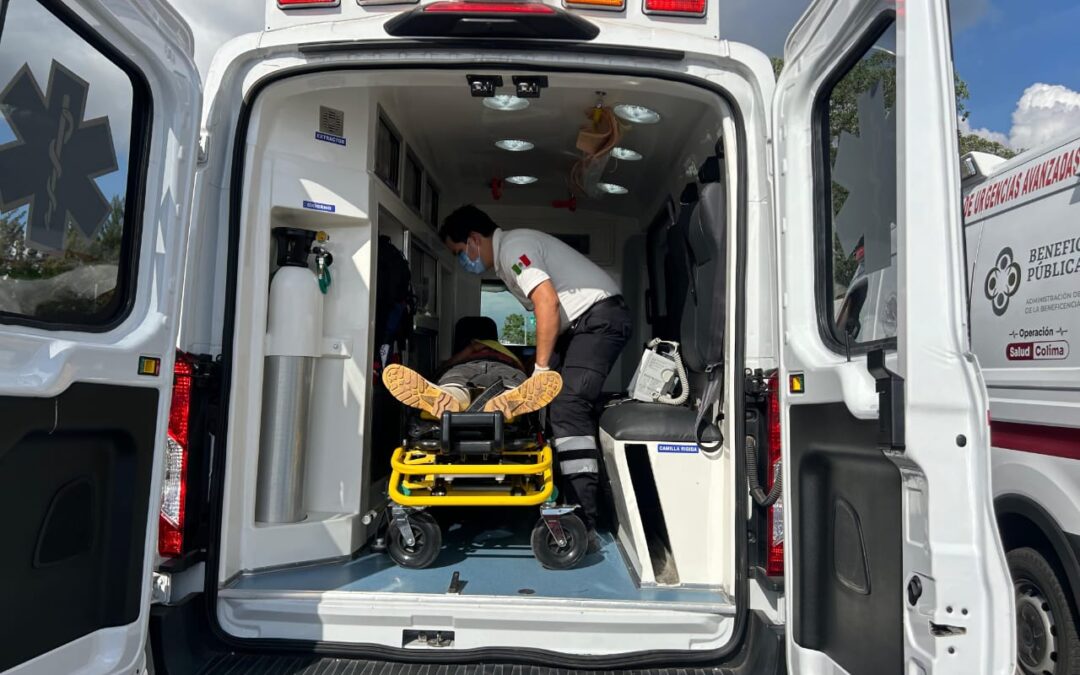 UEPC COLIMA ALERTA POR ACCIDENTE EN LA AUTOPISTA COLIMA-MANZANILLO; ATIENDEN A LESIONADOS