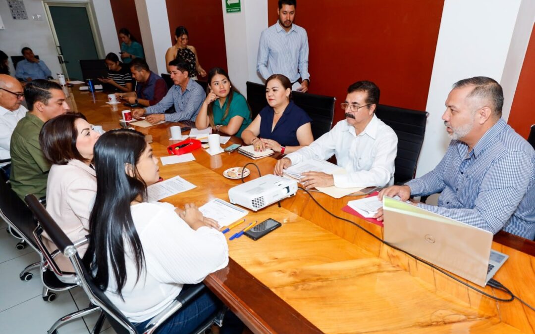 PRESENTAN 5 AYUNTAMIENTOS TABLAS DE VALORES CATASTRALES PARA 2025 A DIPUTADOS