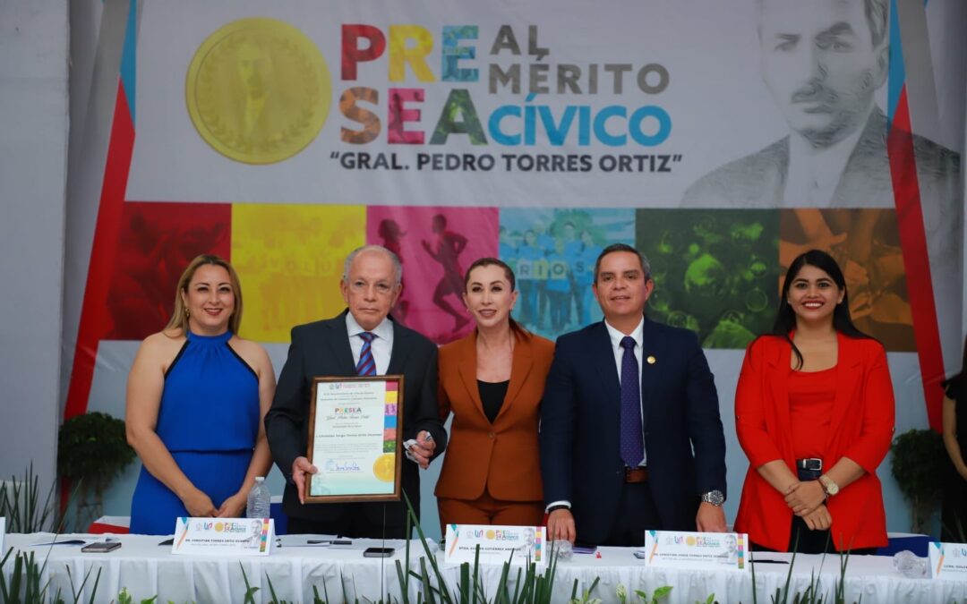 VOLUNTARIADO Y ACU RECIBEN PRESEA AL MÉRITO CÍVICO “GRAL. PEDRO TORRES ORTIZ”