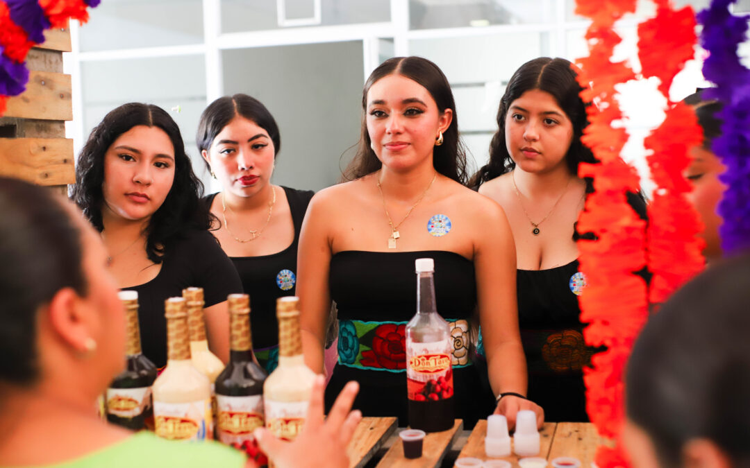 PONEN A PRUEBA SUS CONOCIMIENTOS EN LA EXPO LOGÍSTICA, EN MANZANILLO